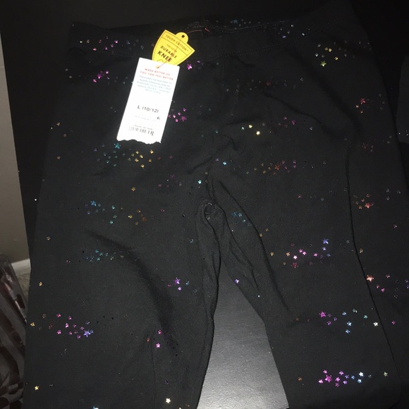 7 pairs of Leggings - Picture 6 of 14